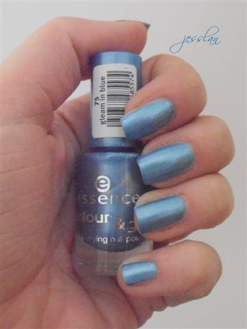 azzurro essence azzurro essence