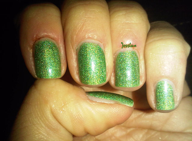 smalto-holo-verde (1)