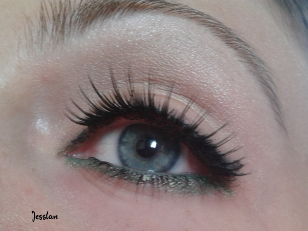 trucco_ciglia_finte (1)