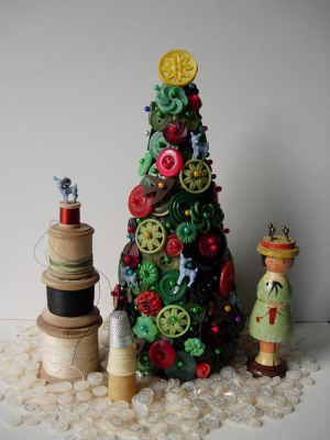 Button Christmas Tree