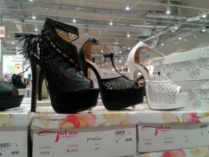 globo_scarpe_indecenti (1)