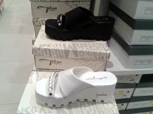 globo_scarpe_indecenti (5)