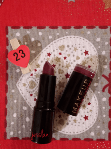 makeup revolution rossetto viola